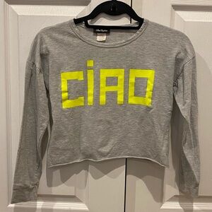 Cropped Gray T-Shirt with Neon Yellow "CIAO" Graphic